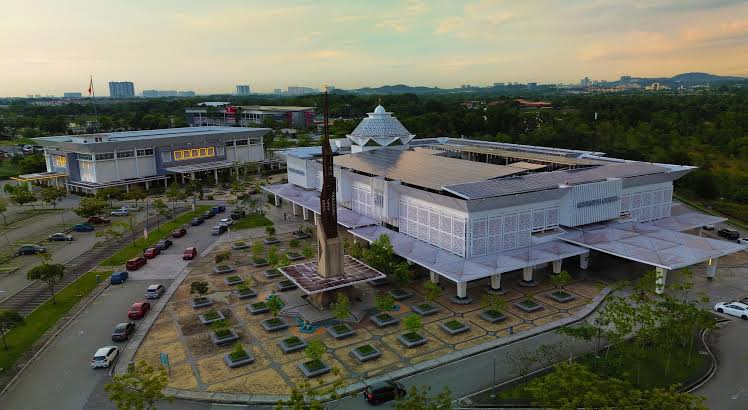 MASJID RAJA HAJI FI SABILILLAH